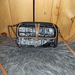 Bueno Black and Brown Crossbody / Wallet  Bag Vintage